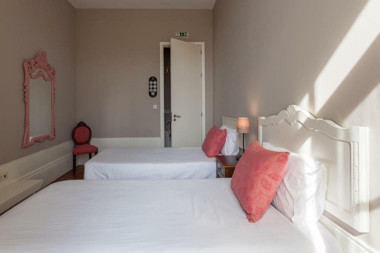 Being Porto Hostel Екстериор снимка
