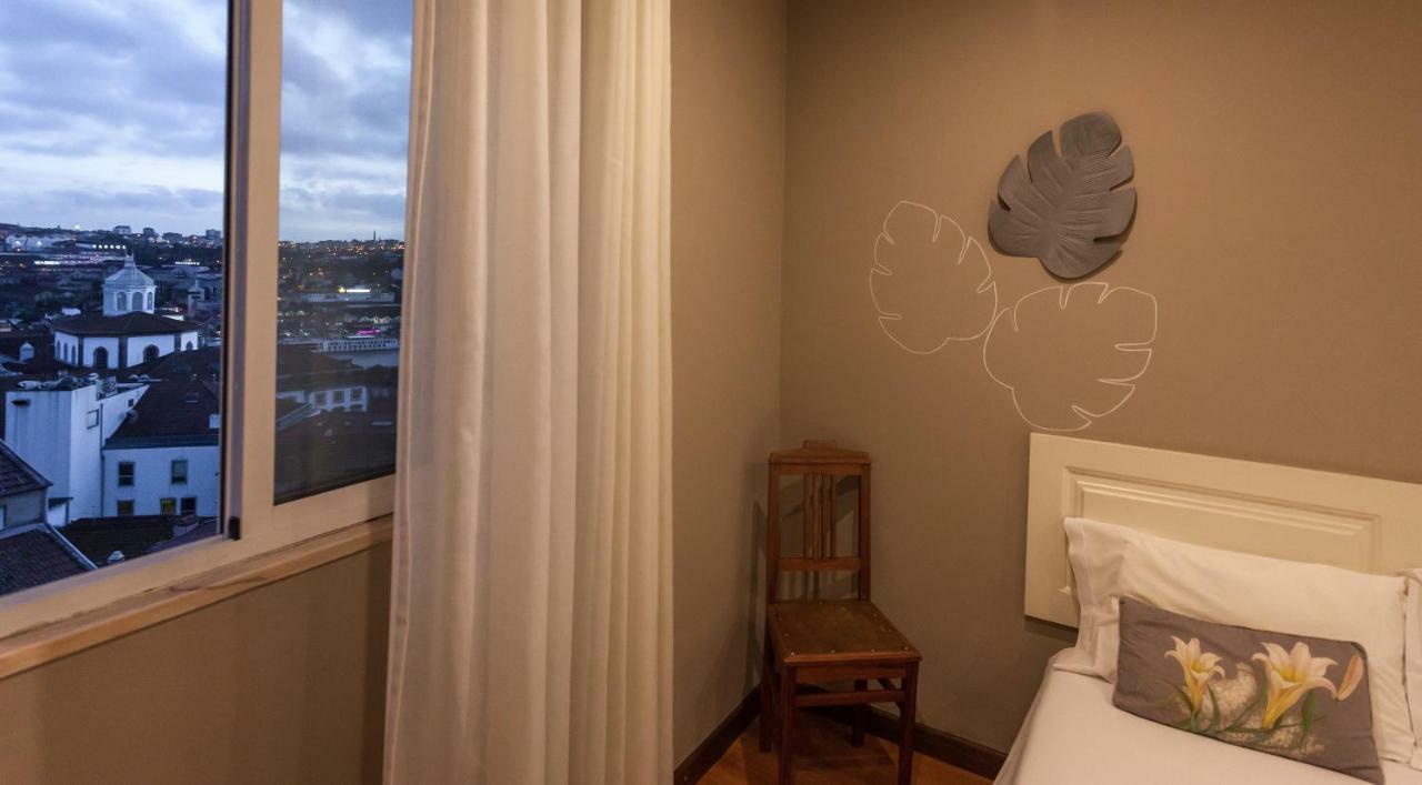 Being Porto Hostel Екстериор снимка
