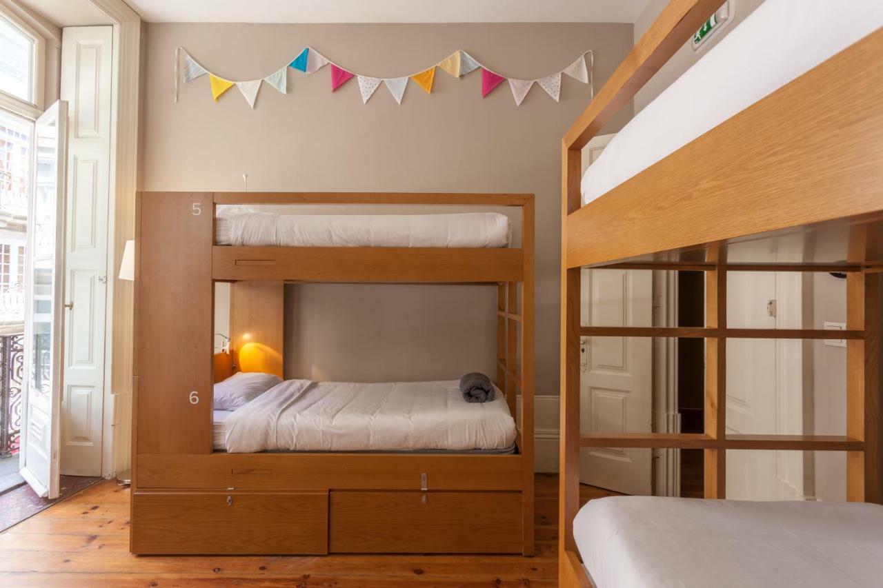 Being Porto Hostel Екстериор снимка